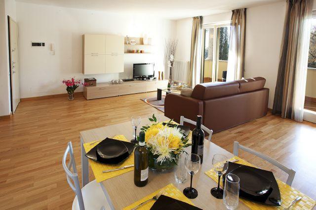 Tremezzo Residence-11 Apartments To Choose From In An Exclusive Residence By Italian Apartments Εξωτερικό φωτογραφία